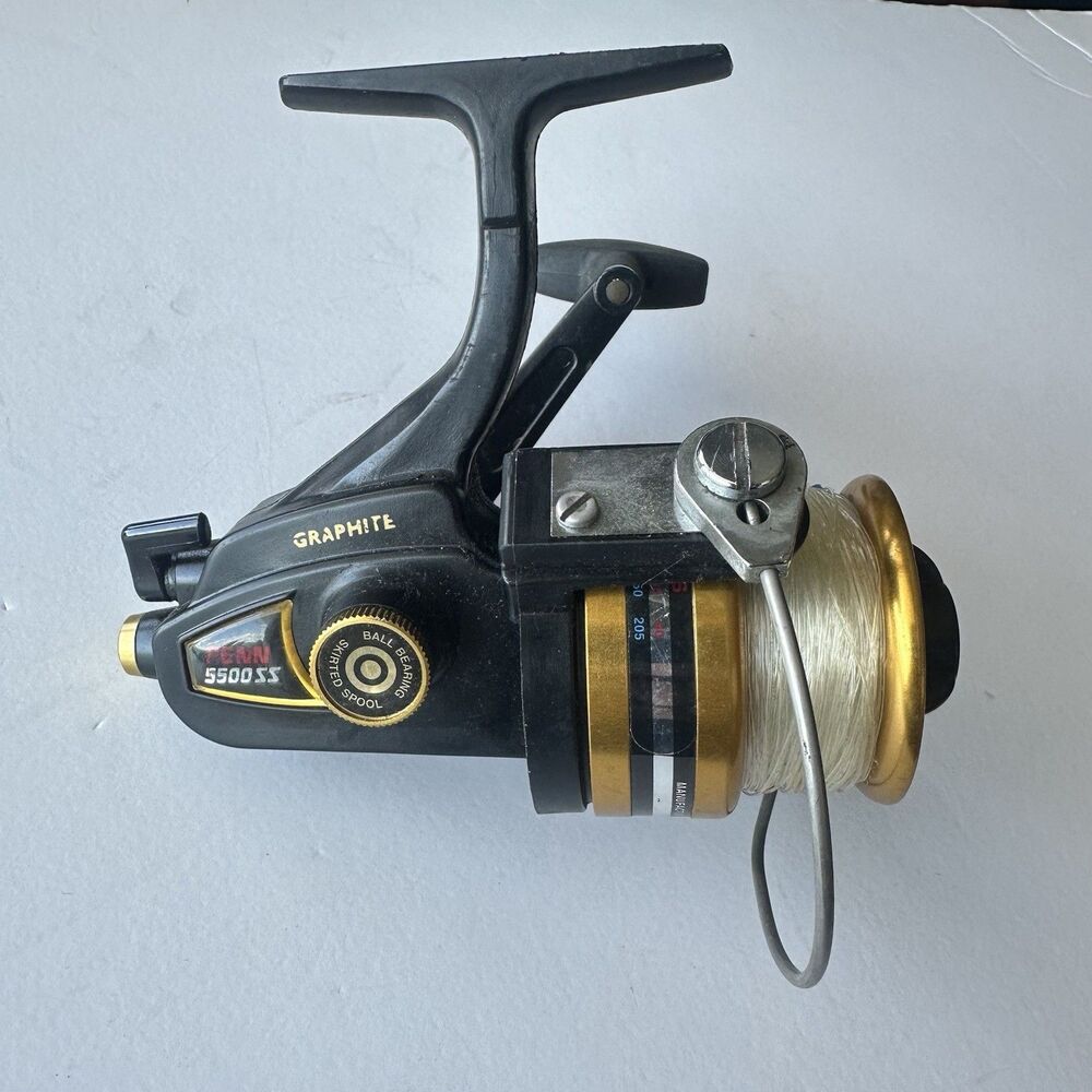 Vintage Penn Spinfisher 5500SS Skirted Spol Spinning Reel 3 Ball Bearings 4.6:1